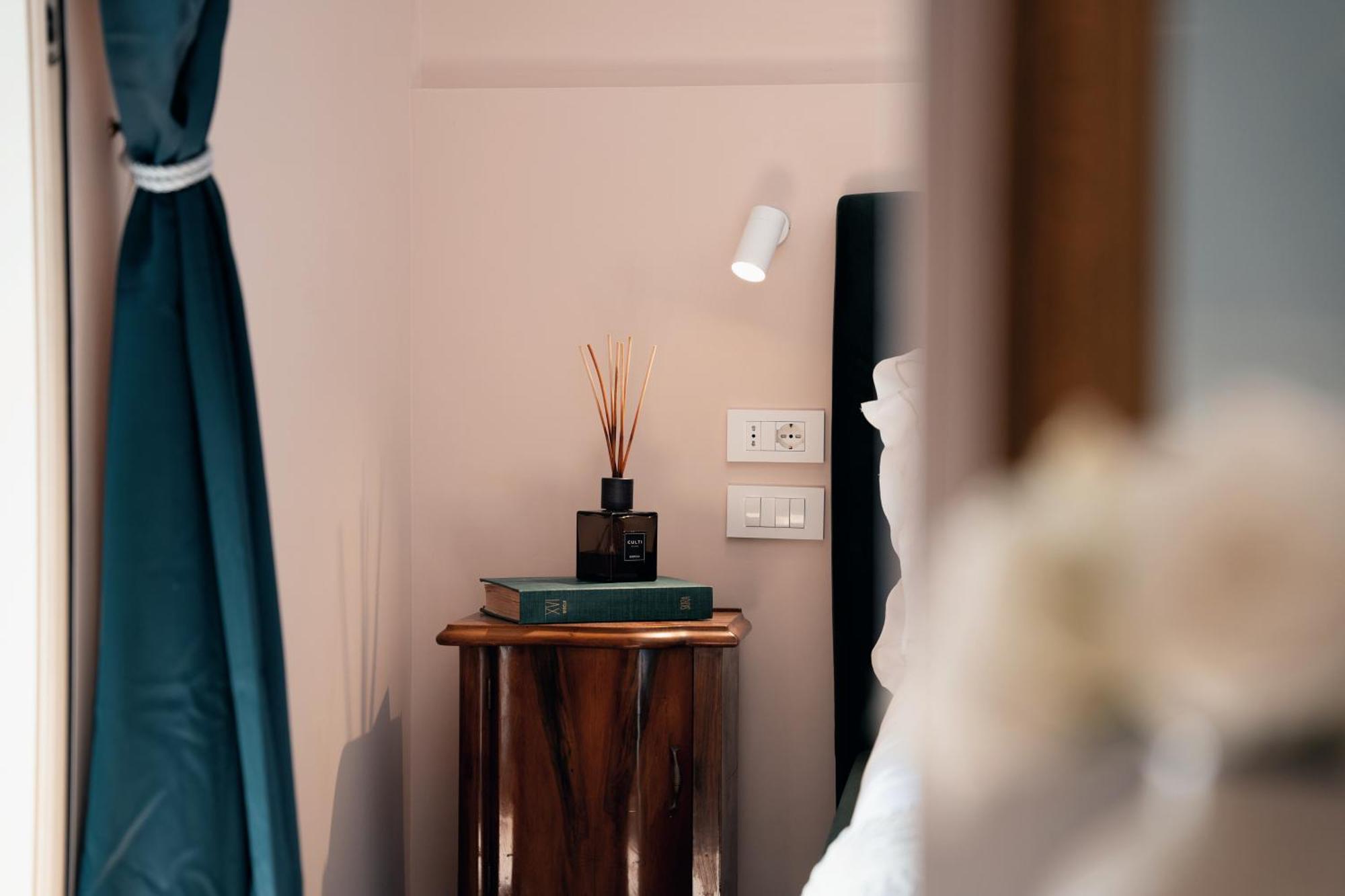 Naman Hotellerie - Monti Rom Eksteriør billede
